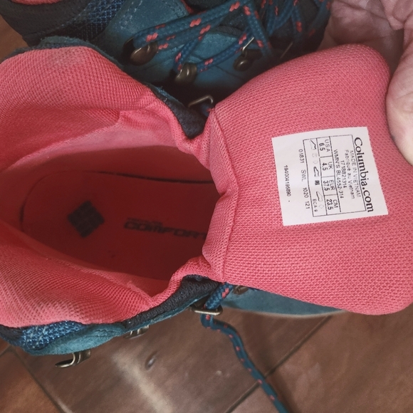 NEW Columbia 6.5 waterproof hiking boots - Picture 4 of 7